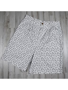 Vintage 90s High Rise Pleated Shorts Fit Size 6/28 White Floral Cotton Cottage